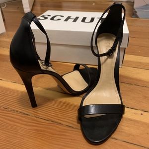 Schultz black cadey lee heels size